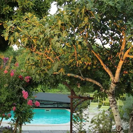 Bed & Breakfast La Roseraie Vitrac (Dordogne)