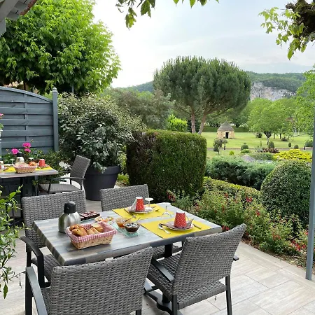 La Roseraie * Vitrac (Dordogne)
