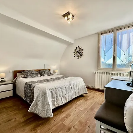 La Roseraie Bed and Breakfast Vitrac (Dordogne)