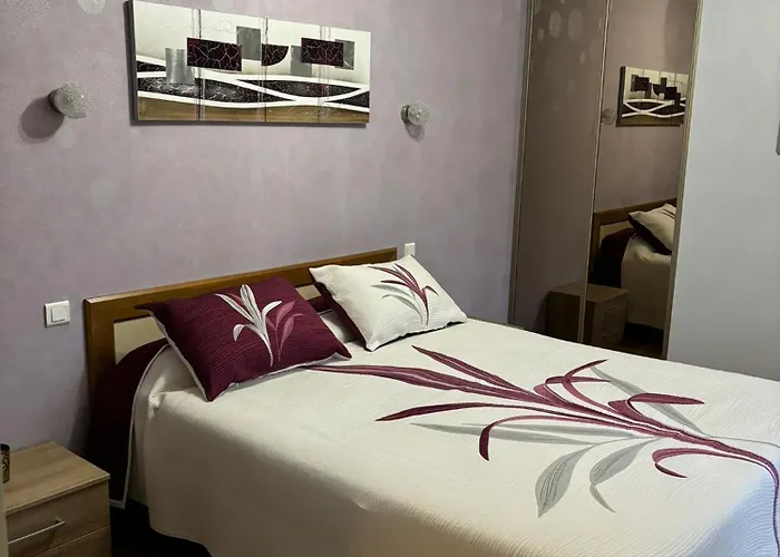 La Roseraie Couette-café