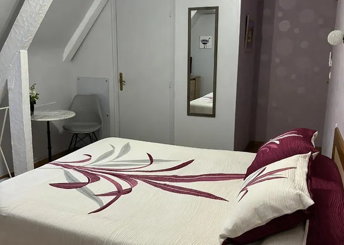 Couette-café La Roseraie 4*