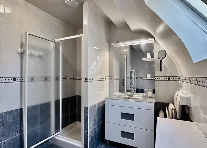 Couette-café La Roseraie Vitrac (Dordogne)