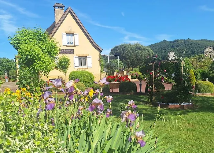 Couette-café La Roseraie Vitrac (Dordogne)