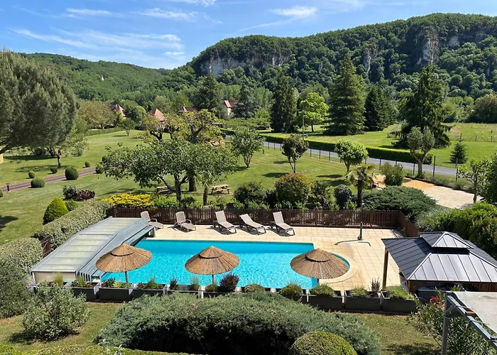 Couette-café La Roseraie Vitrac (Dordogne)