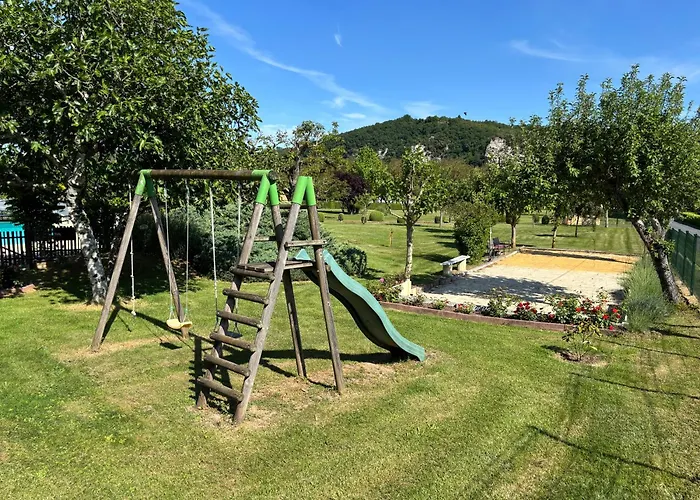 Couette-café La Roseraie